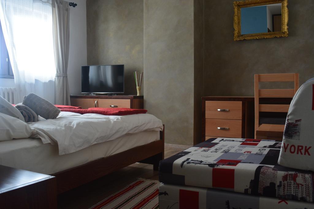 Guest House Zavicaj Pale Quarto foto