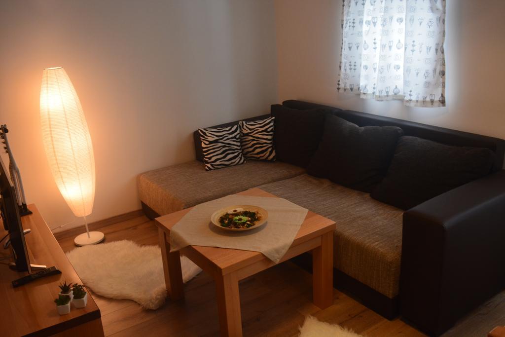Guest House Zavicaj Pale Quarto foto